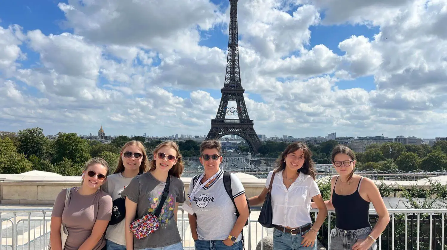 DIS Swim team in Paris