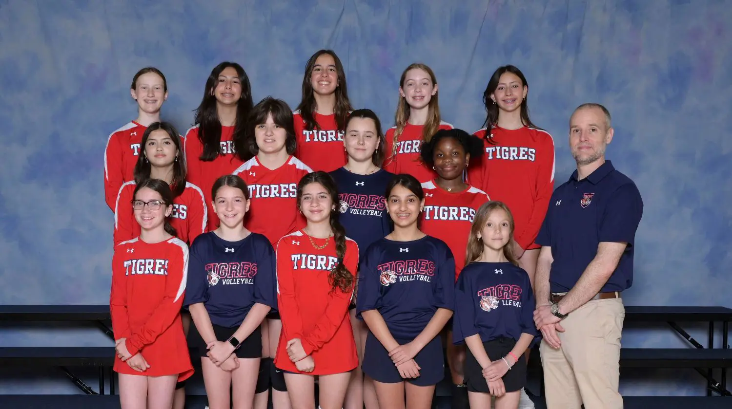DIS MS Girls Volleyball team photo.